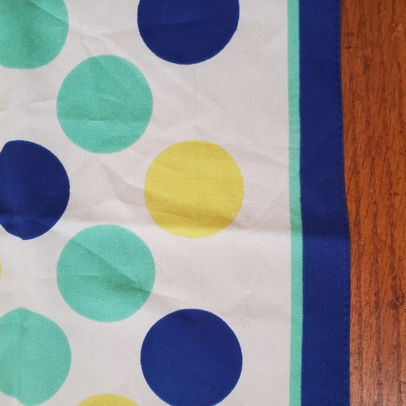 Vintage Women’s Scarf 100% Polyester Polka Dots Vibrant Color Made in Italy. - Picture 3 of 6